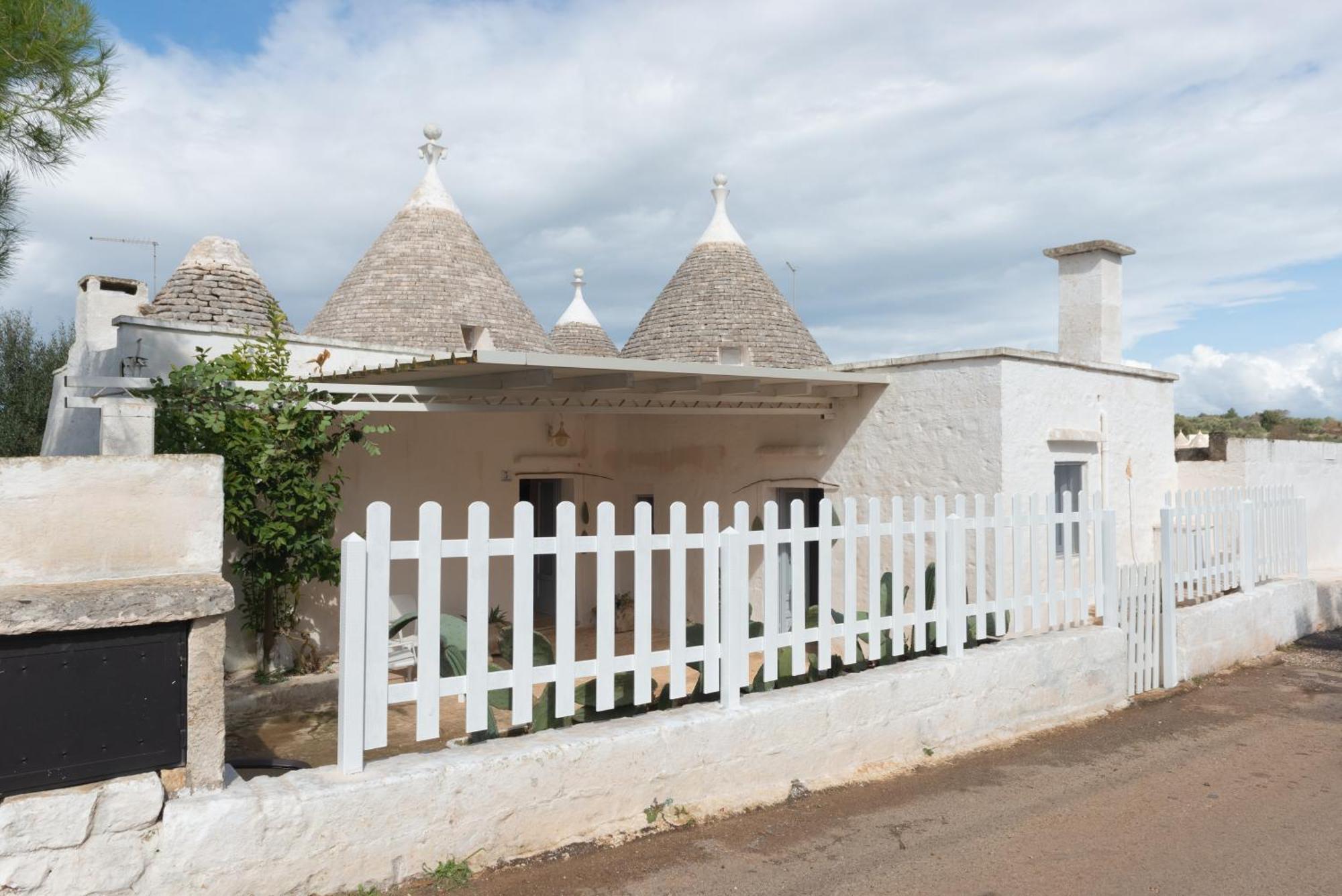 Vila Trullo Da Nonno Marco Cisternino Exteriér fotografie